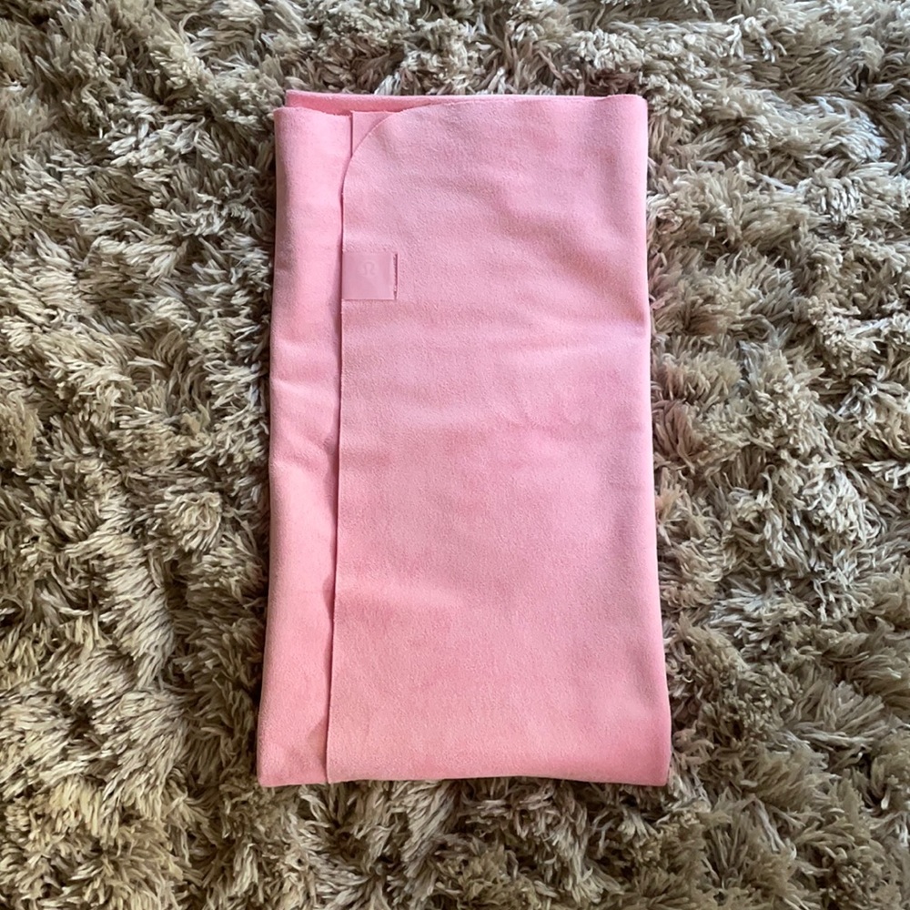 Lululemon The Towel Yoga mat towel
